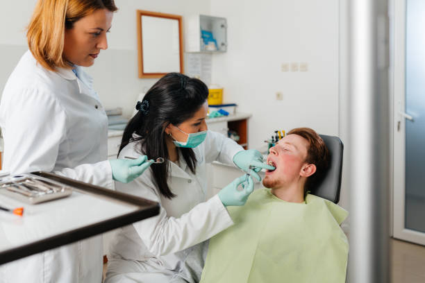 Best Emergency Treatment for Dental Infections or Abscesses in St Clairsville, OH